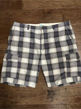 Tommy Bahama Charcoal Gray and White Plaid Cargo Shorts